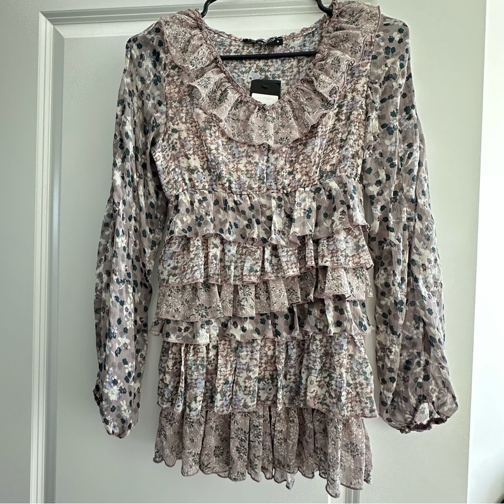 NWT Rinascimento Made in Italy Floral Ruffle Blouse - Size S